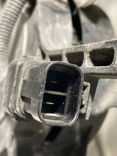 Load image into Gallery viewer, RADIATOR FAN ASSEMBLY Santa Fe 2007 07 2008 08 2009 09 - NW63922
