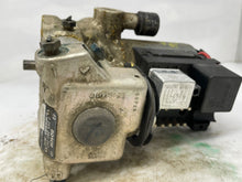 Load image into Gallery viewer, ABS PUMP MERCEDES 190 300D 300E 400E 1986 87 88 89 - 93 - NW1917
