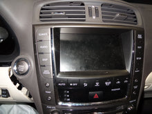 Load image into Gallery viewer, INFO-GPS SCREEN Lexus IS250 IS350 2010 10 2011 11 - NW105483

