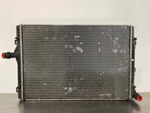 Load image into Gallery viewer, RADIATOR A3 Eos Golf Passat 2006 06 2007 07 2008 08 09 - NW132664
