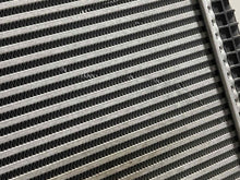Load image into Gallery viewer, INTERCOOLER Tiguan CC Passat 2006 06 2007 07 08 09 10 - NW106414
