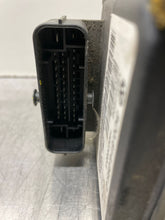 Load image into Gallery viewer, ABS PUMP Volkswagen Passat 2006 06 2007 07 - NW2782
