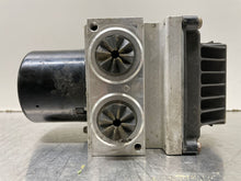 Load image into Gallery viewer, ABS PUMP Volkswagen Passat 2006 06 2007 07 - NW2782
