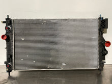 Load image into Gallery viewer, RADIATOR - NW131595
