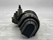 Load image into Gallery viewer, WINDSHIELD WIPER MOTOR Toyota Rav4 06 07 08 09 10 11 12 13 14 - NW203511
