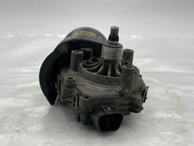 Load image into Gallery viewer, WINDSHIELD WIPER MOTOR Toyota Rav4 06 07 08 09 10 11 12 13 14 - NW203511
