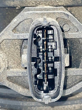 Load image into Gallery viewer, Mass Air Flow Sensor Meter MAF Santa Fe XG350 Amanti Sedona Sorento 02-06 - NW5200

