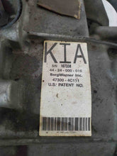 Load image into Gallery viewer, TRANSFER CASE Kia Sorento 2005 05 2006 06 2007 07 2008 08 2009 09 Auto - NW176936
