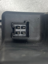Load image into Gallery viewer, Vacuum Pump  MERCEDES E-CLASS 2005 - NW189218
