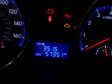 Load image into Gallery viewer, SPEEDOMETER CLUSTER Hyundai Genesis 2011 11 2012 12 - NW160329
