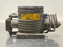 Load image into Gallery viewer, THROTTLE BODY Discovery Range Rover 2000 00 2001 01 02 - NW178471
