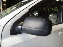 Load image into Gallery viewer, Side View Door Mirror Kia Sorento 2009 - NW52865
