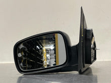Load image into Gallery viewer, Side View Door Mirror Kia Sorento 2009 - NW52865
