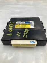 Load image into Gallery viewer, Computer  LEXUS IS250 2011 - NW33584
