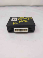 Load image into Gallery viewer, SUSPENSION CONTROL MODULE COMPUTER Infiniti M35 M45 08 09 10 - NW31508
