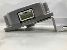 Load image into Gallery viewer, TRANSFER CASE CONTROL MODULE COMPUTER M35 M45 2009 09 2010 10 - NW31510
