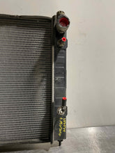 Load image into Gallery viewer, RADIATOR Nissan Murano Murano Cross Cabriolet 11 12 13 14 - NW132139
