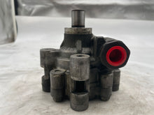 Load image into Gallery viewer, Power Steering Pump Pontiac Solstice 2008 - NW162905
