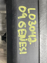 Load image into Gallery viewer, Speedometer Cluster Hyundai Genesis 2009 - NW160326
