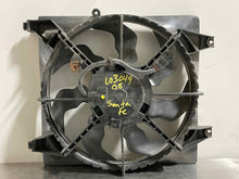Load image into Gallery viewer, CONDENSER FAN ASSEMBLY Hyundia Santa Fe 2007 07 2008 08 2009 09 - NW63914
