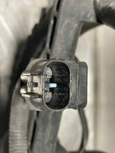Load image into Gallery viewer, RADIATOR FAN ASSEMBLY Santa Fe 2007 07 2008 08 2009 09 - NW63915
