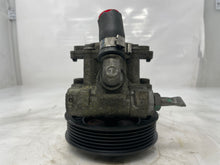 Load image into Gallery viewer, POWER STEERING PUMP 530i 525i 2006 06 - NW163141
