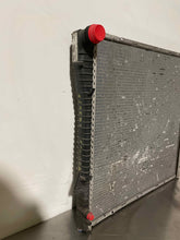 Load image into Gallery viewer, RADIATOR BMW X5 2001 01 2002 02 2003 03 04 Auto - NW132070
