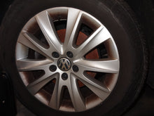 Load image into Gallery viewer, WHEEL RIM Volkswagen Tiguan 09 10 11 17x7 - NW201711
