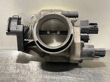 Load image into Gallery viewer, Throttle Body Jeep Liberty 2002 - NW177512
