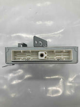 Load image into Gallery viewer, Computer  INFINITI Q45 1998 - NW31663
