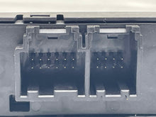 Load image into Gallery viewer, PARK ASSIST CONTROL MODULE COMPUTER Regal Verano Camaro Cruze 10-17 - NW27805
