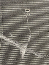 Load image into Gallery viewer, RADIATOR A3 Eos Golf Passat 2006 06 2007 07 2008 08 09 - NW132666
