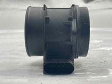 Load image into Gallery viewer, Mass Air Flow Sensor Meter MAF Sonata Magentis Optima Rondo 06-08 - NW5062
