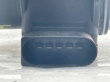 Load image into Gallery viewer, Mass Air Flow Sensor Meter MAF Sonata Magentis Optima Rondo 06-08 - NW5062
