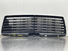 Load image into Gallery viewer, GRILL Mercedes E300D E320 E55 1996 96 1997 97 98 99 - NW98528
