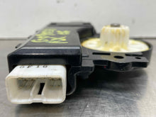 Load image into Gallery viewer, Sunroof Motor  LEXUS RX400H 2006 - NW524690
