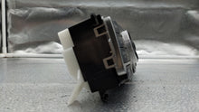 Load image into Gallery viewer, INFO-GPS SCREEN Infiniti G25 G37 Q60 10 11 12 13 14 15 - NW105150
