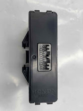 Load image into Gallery viewer, SUSPENSION CONTROL MODULE COMPUTER Accord 08 09 10 11 12 - NW32454
