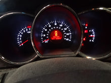 Load image into Gallery viewer, SPEEDOMETER CLUSTER Kia Optima 2012 12 2013 13 - NW160737
