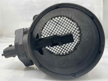 Load image into Gallery viewer, Mass Air Flow Sensor Meter MAF C70 S60 S80 V70 XC60 XC70 XC90 02-09 - NW5788
