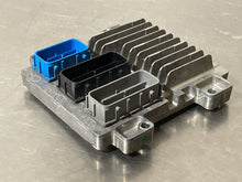 Load image into Gallery viewer, ECU ECM COMPUTER ELR Cruze Silverado 2500 Pickup Silverado 3500 11-16 - NW57794
