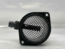 Load image into Gallery viewer, Mass Air Flow Sensor Meter MAF Volvo S60 XC60 2012 12 - NW5724
