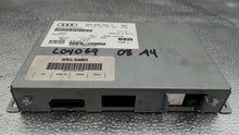 Load image into Gallery viewer, Sirius control module Audi A4 S4 Beetle Rabbit Jetta Golf 06 07 08 09 10 - NW135888
