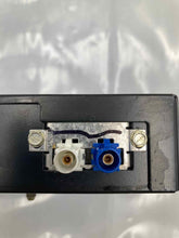 Load image into Gallery viewer, Radio  MERCEDES E-CLASS 2006 - NW138751
