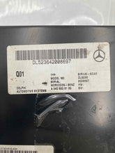 Load image into Gallery viewer, Radio  MERCEDES E-CLASS 2006 - NW138751
