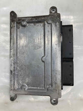 Load image into Gallery viewer, ECU ECM COMPUTER Volvo S60 2013 13 2014 14 - NW63051
