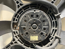Load image into Gallery viewer, RADIATOR FAN ASSEMBLY Hyundai Santa Fe 03 04 05 06 - NW63913
