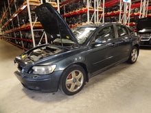 Load image into Gallery viewer, EXHAUST MANIFOLD C30 V40 V50 V70 2004 04 05 06 07 08 - NW66154

