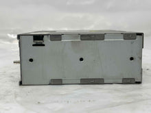 Load image into Gallery viewer, Radio Cadillac Catera 2000 - NW134403
