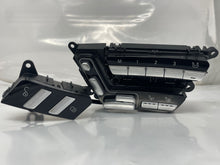 Load image into Gallery viewer, Dash Console Switch Mercedes-Benz SL55 2009 - NW167975
